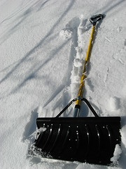 Winter Safety Tip: How to Choose an Ice Melt?