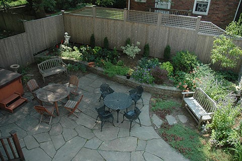 garden2_1.jpg