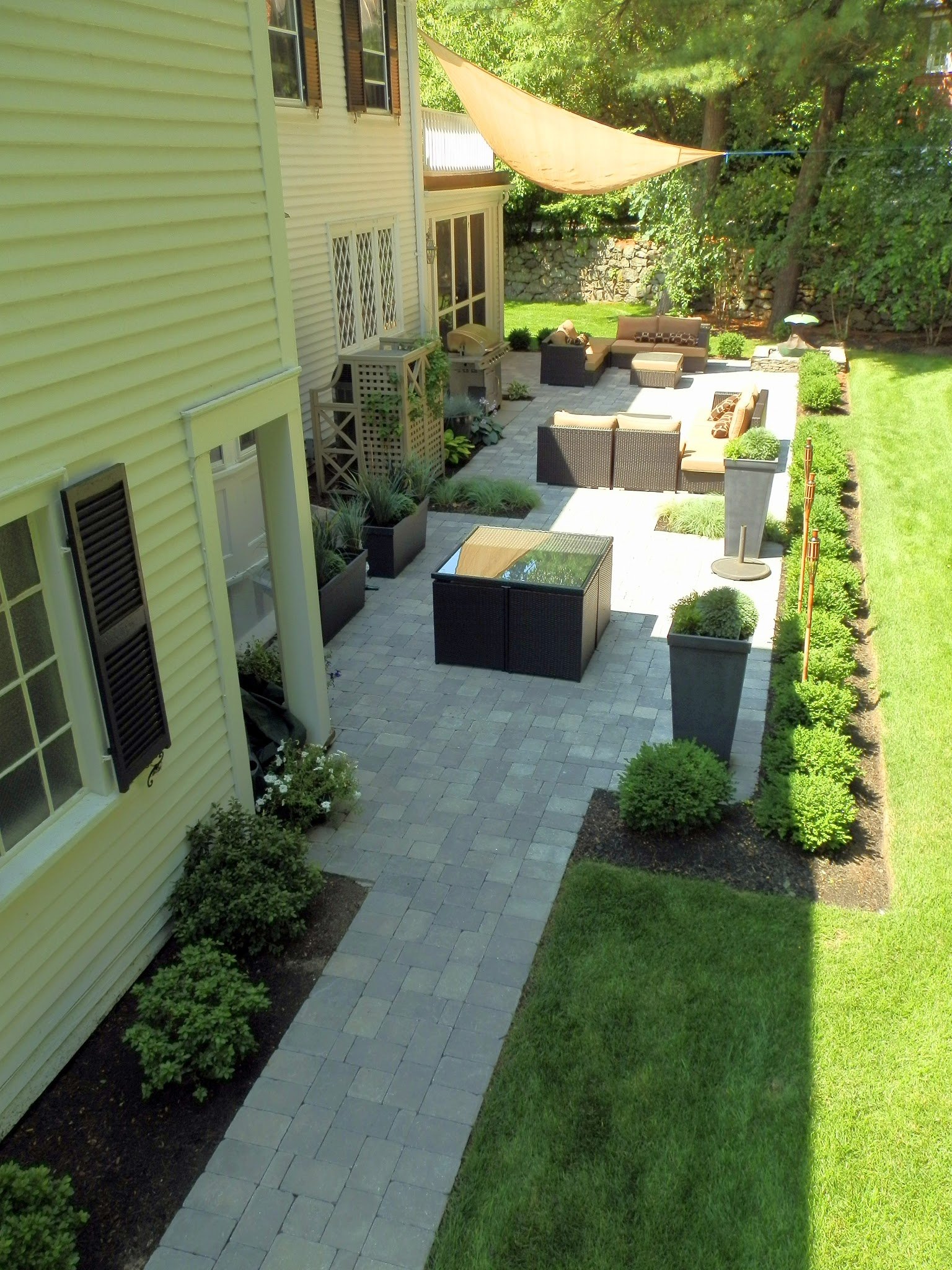 What makes an elegant backyard?