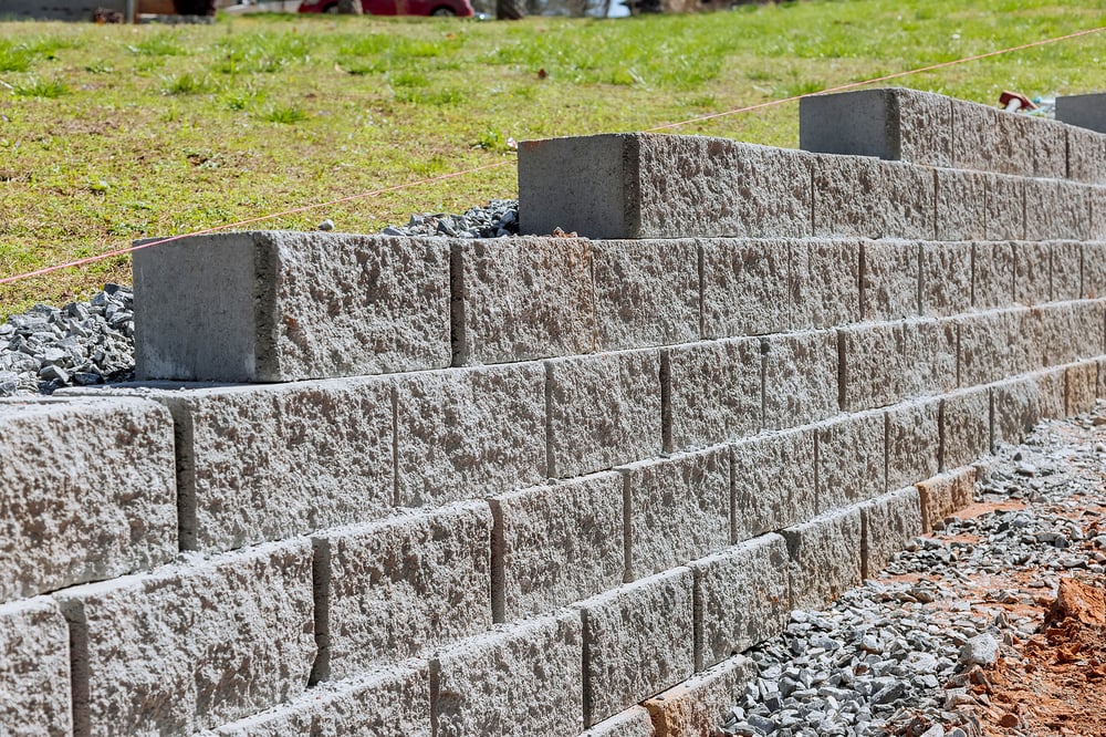 concrete retaining wall