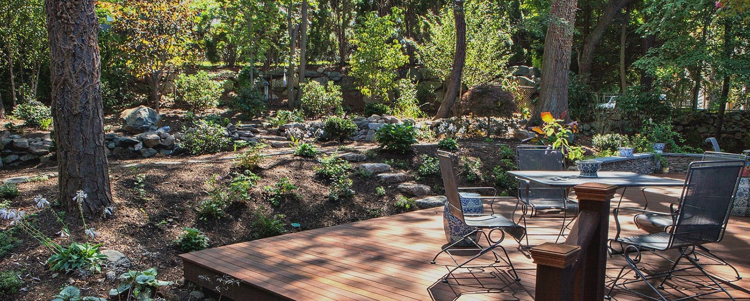 7 Advantages of Custom Landscaping Services
